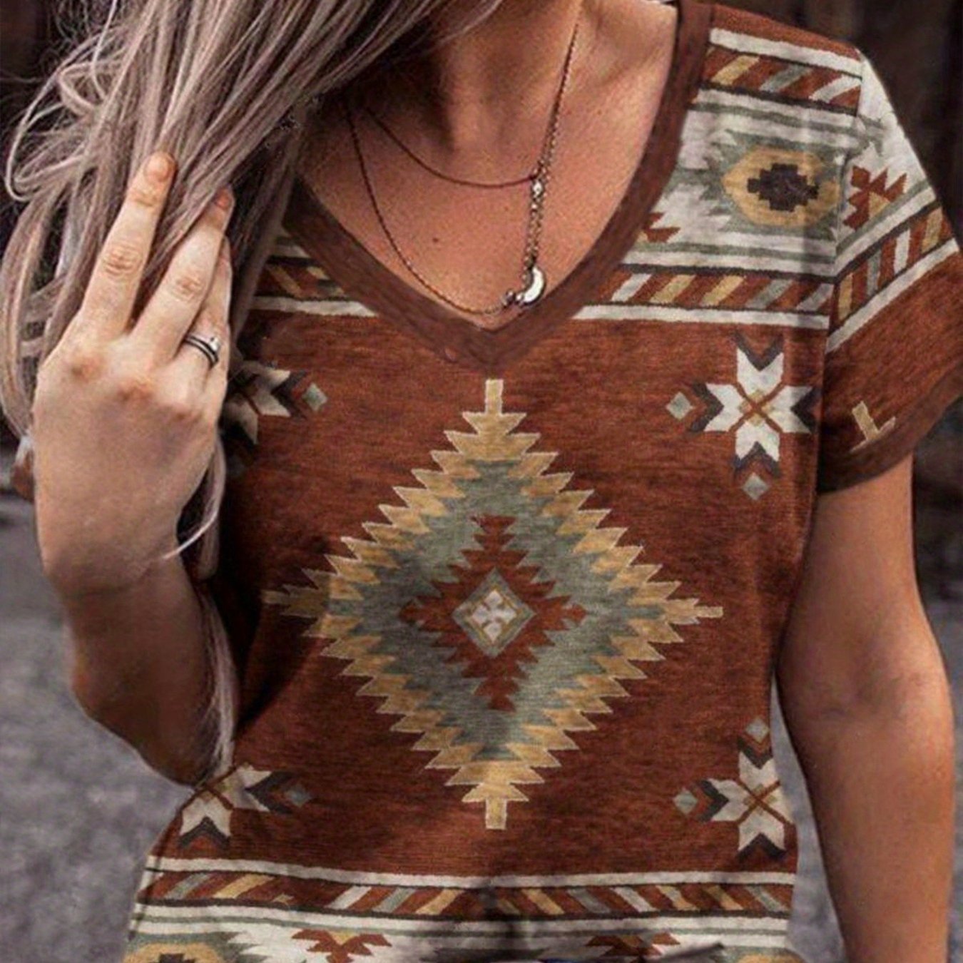 Western Geo Print V Neck T-Shirt, Casual Short Sleeve T-Shirt For Spring & Summer, Women's Clothing