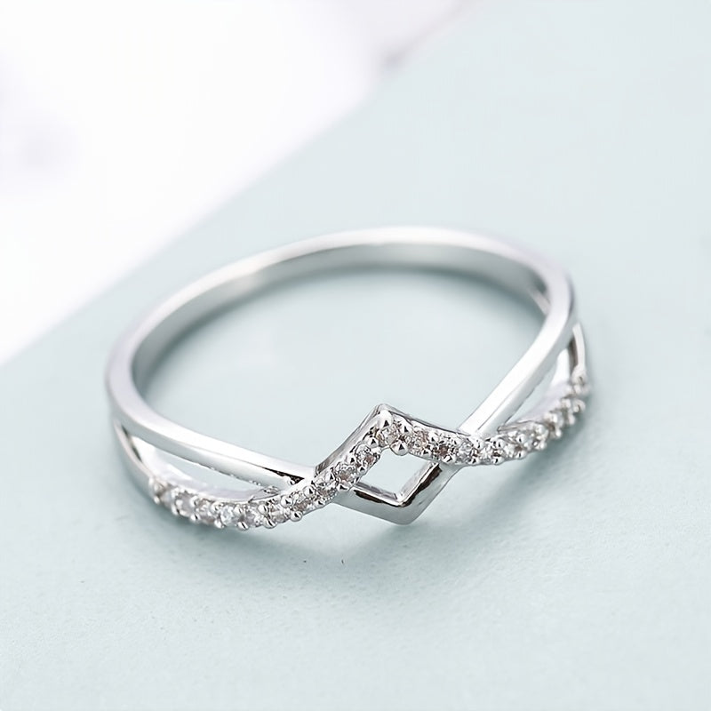 New Minimalist Micro-set Zirconia Ring