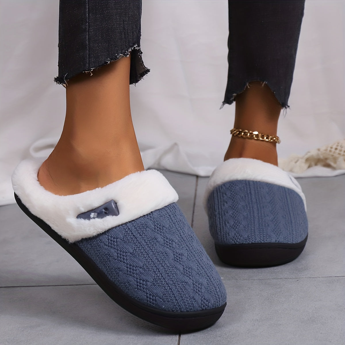 Women'S Plush Slippers - Winter Warm Soft Indoor/Outdoor House Shoes with Plush & TPR Sole, Soft Fabric Upper & Cushioned Insole - All-Season Cozy Slip-Ons in, Indoor Footwear, Minimalist Design, Comfortable Footwear, Stylish