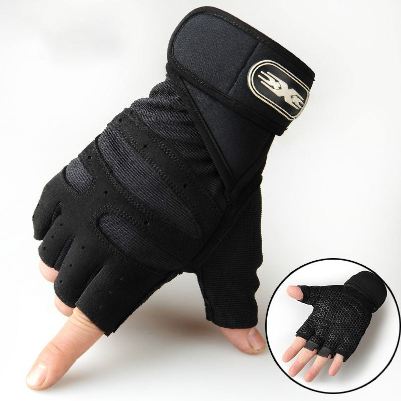 Stay Protected & Comfortable: Half-Finger Fitness Gloves for Men & Women - Breathable Sunshade Sports Gloves for Outdoor Activities!
