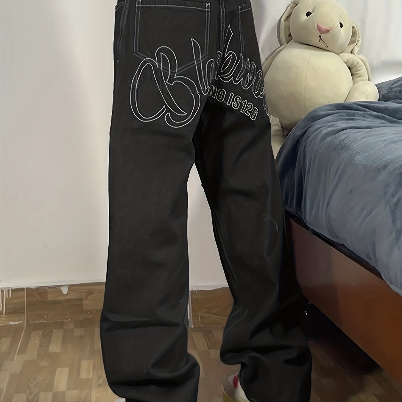 Y2k Letter Print Wide Leg Loose Fit Jeans, Men's Casual Slightly Stretch Street Style Multi Pocket Baggy Denim Pants For Spring Summer