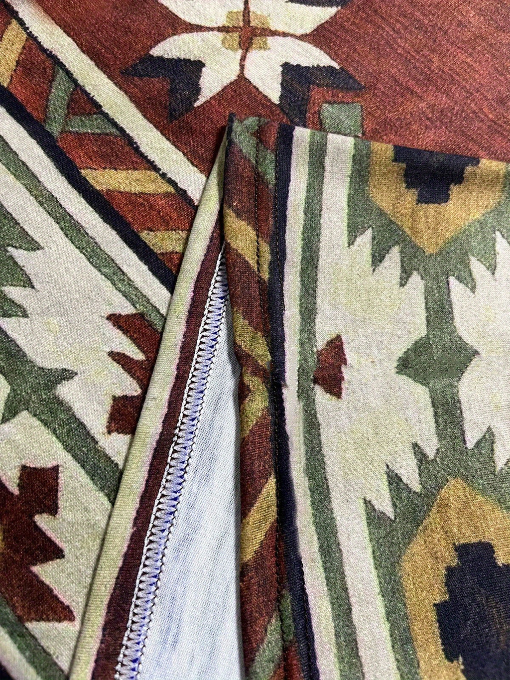 Western Geo Print V Neck T-Shirt, Casual Short Sleeve T-Shirt For Spring & Summer, Women's Clothing