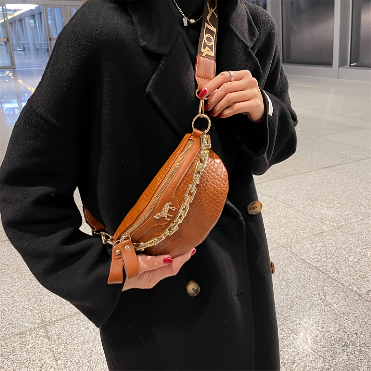 Crocodile Embossed Waist Bag Chain Decor Zipper Fanny Pack, Cool Faux Synthetic Leather Chest Bag for Women