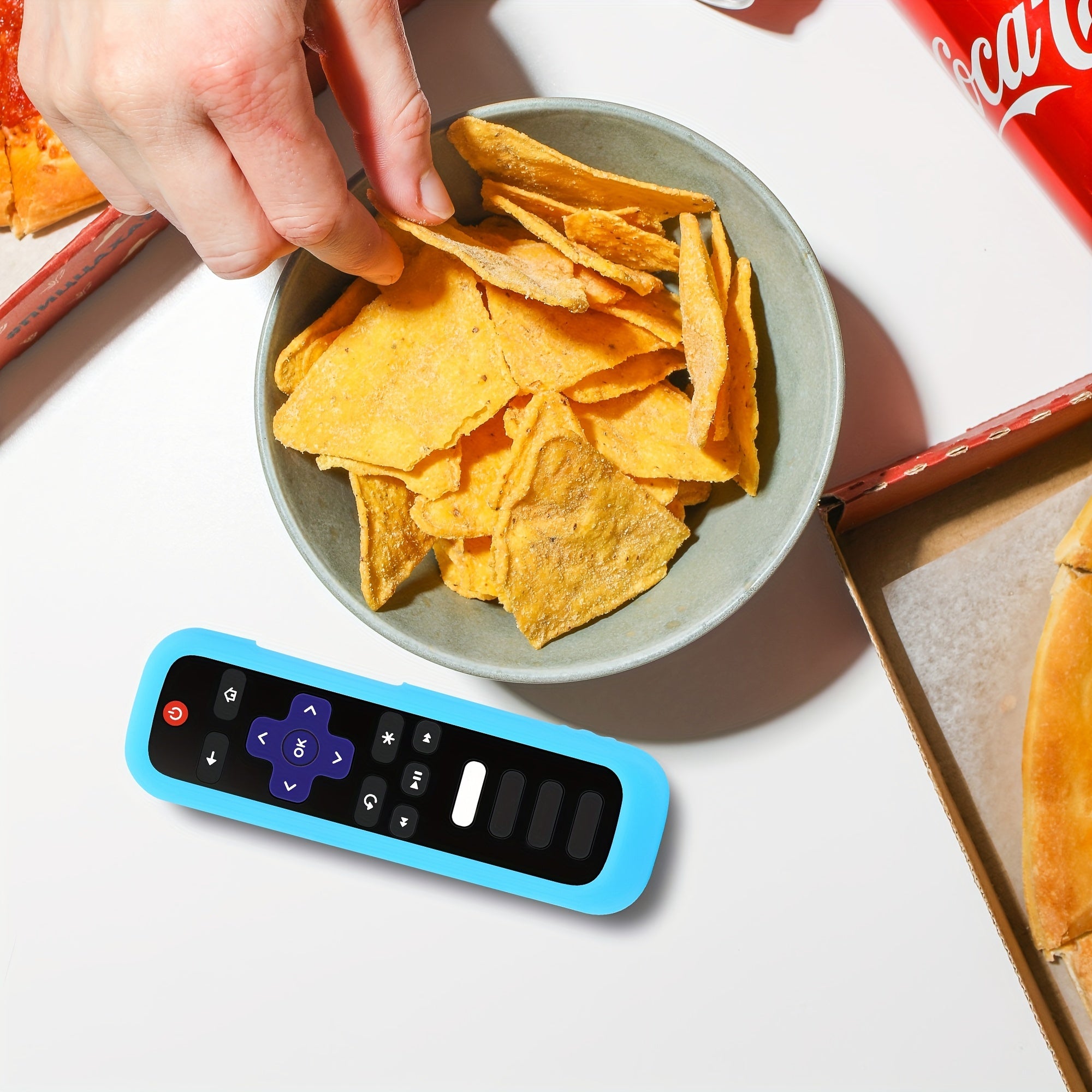 1pc Roku TV Remote Cover, Glow in the Dark Silicone Sleeve Case, Compatible with TCL Hisense Roku TV Steaming Stick 4K 4K+ Voice Remote, Universal Protective Battery Cover, 2022 Model, Uncharged, No Battery Included