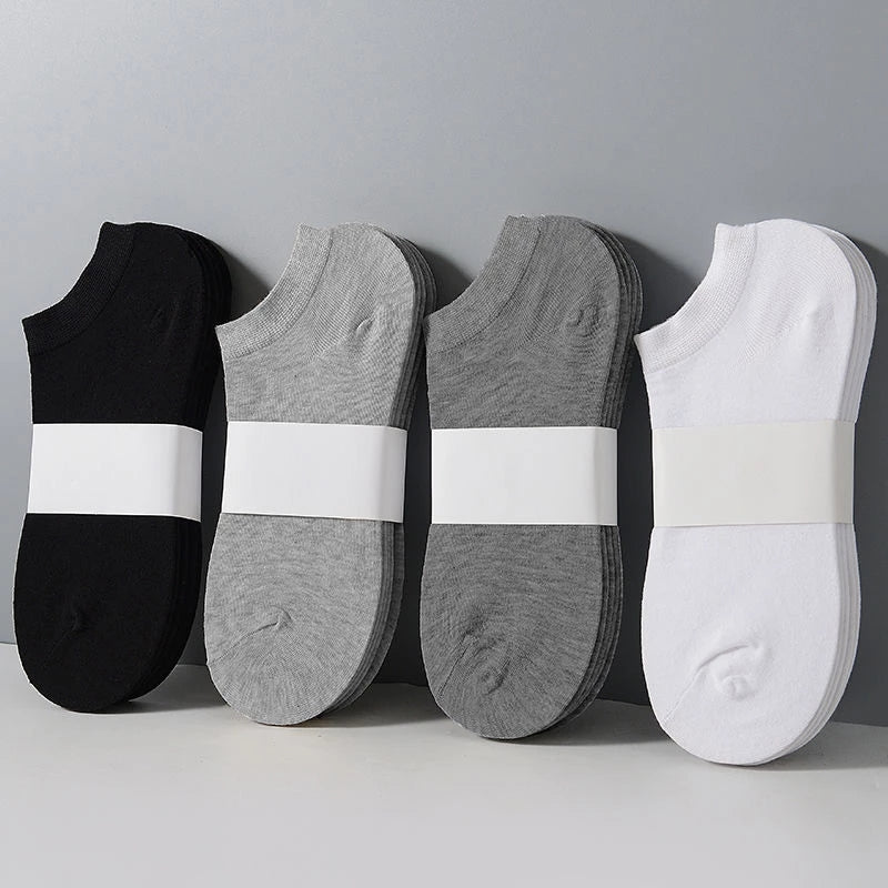 3 pairs of Men's athletic socks, odor-resistant, sweat-wicking, and breathable, with a stylish, minimalist fit.Suitable for home and travel, the best value for money., Travel Socks, Sports Socks, Minimalist Design, Stylish So