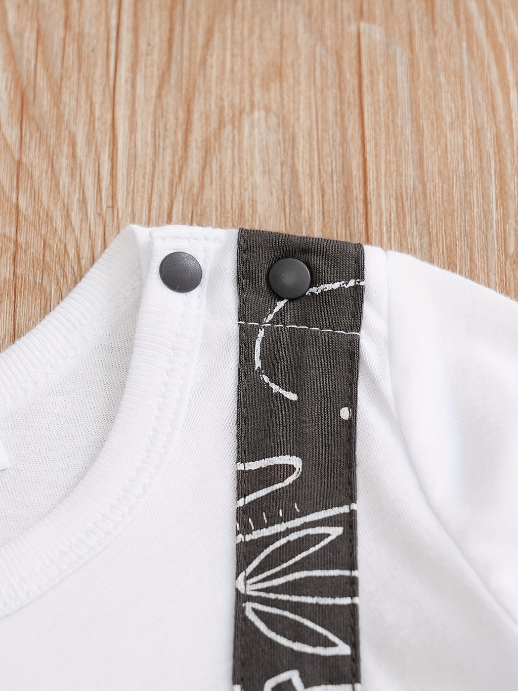 yierying Baby Boys' Long Sleeve Jumpsuit Romper - Mint Green & White Two-in-One Outfit, Soft Everyday diaper-changing onesie for Newborns & Infants, Easy Hand Wash Care, Perfect for Outdoor