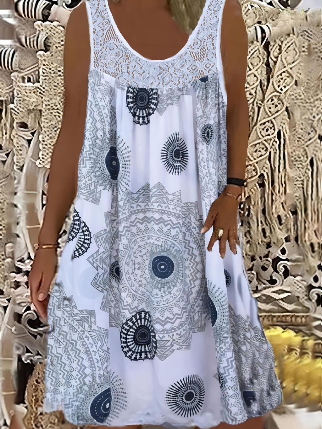 Women's Elegant Sleeveless A-Line Dress with Contrast Lace Hem & Geometric Print - Knee-Length Flared Skirt, Round Neck, Machine Washable, Plus Size Friendly for Casual & Semi-Formal Occasions, Lace Detailing, Comfortable Fit