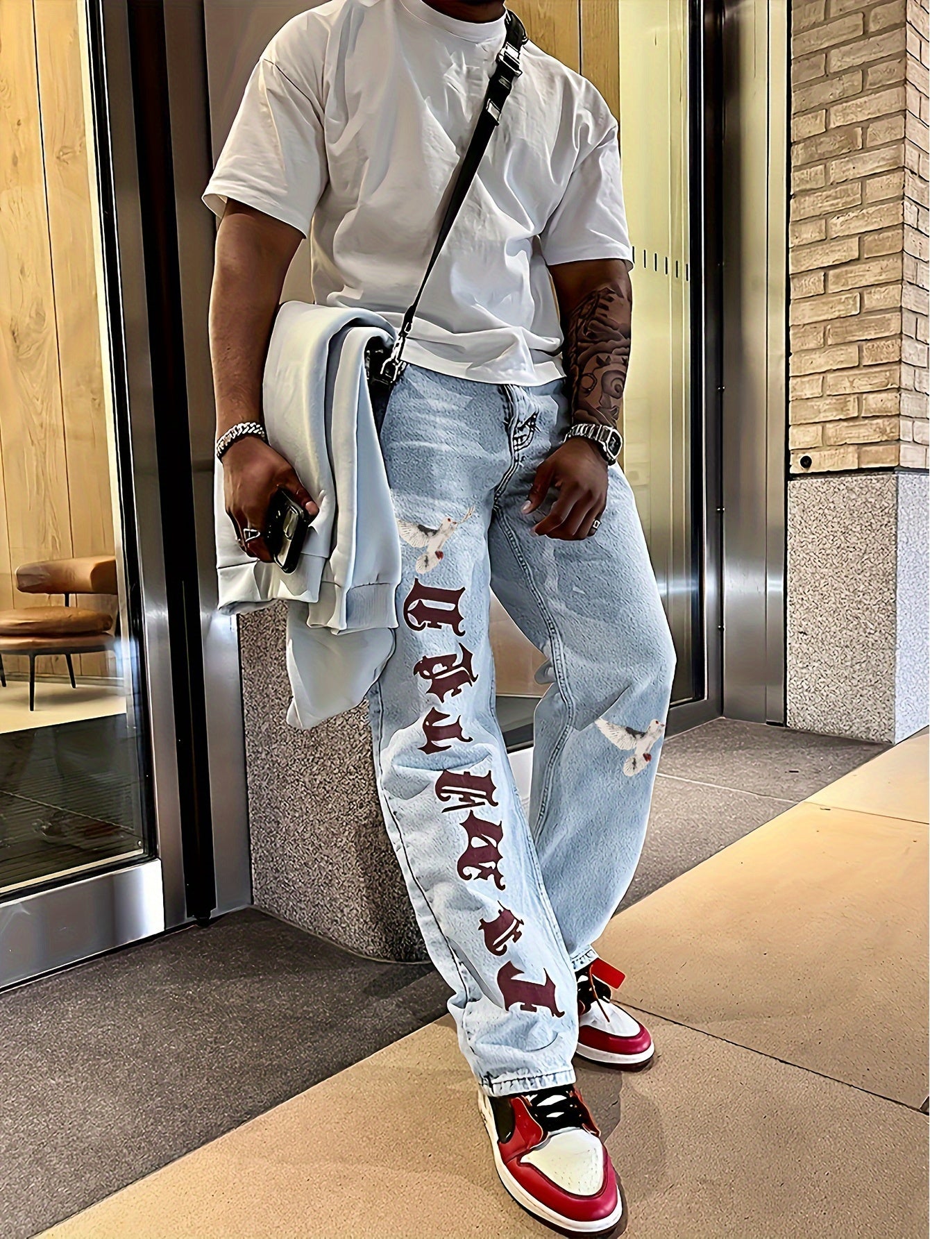 Baggy Dove Letter Print Jeans, Men's Casual Street Style Solid Color Slightly Stretch Denim Pants For Spring Summer