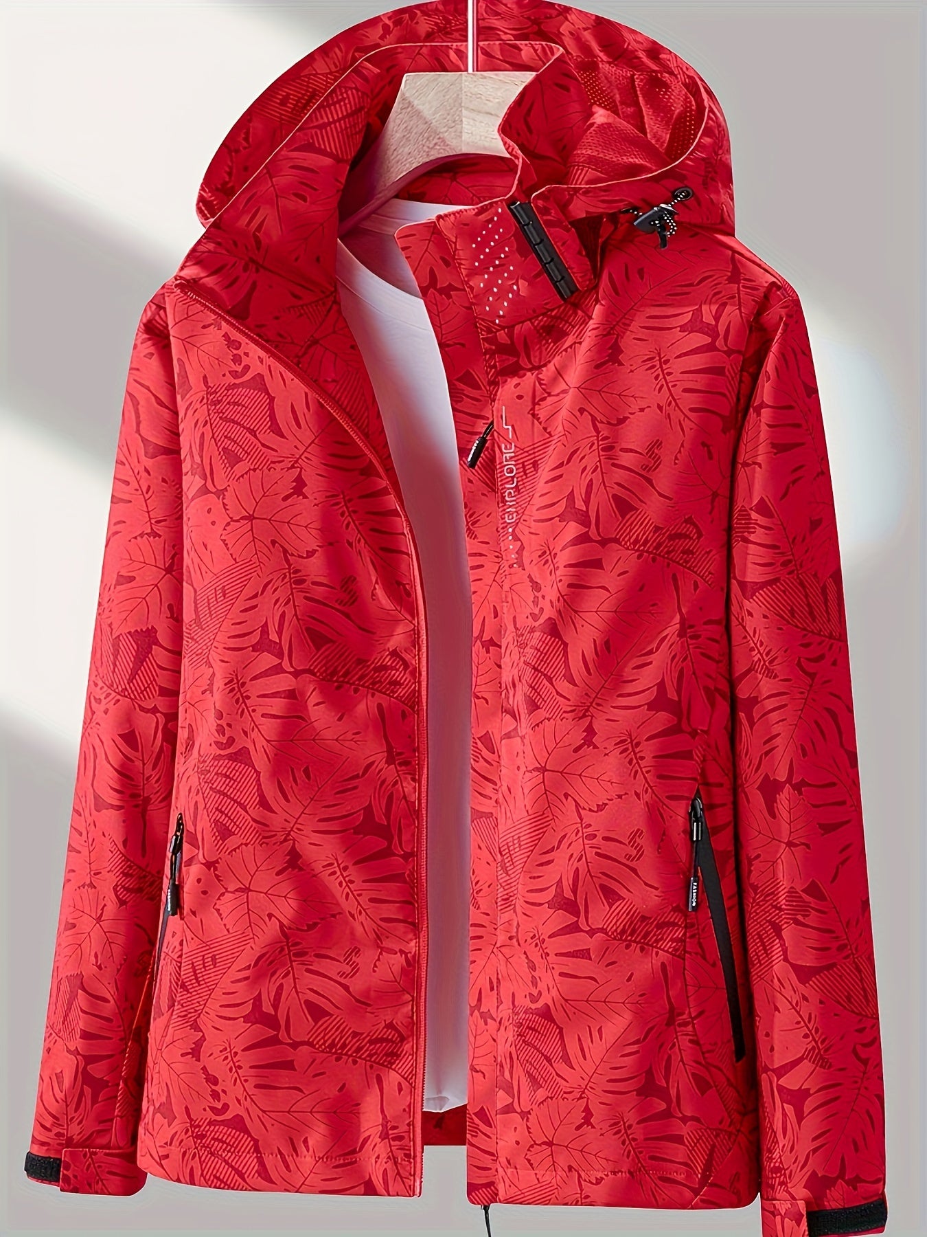 Women's Camouflage Outdoor Jacket: Windproof & Rainproof With Removable Hood - Perfect For Outdoor Adventures!