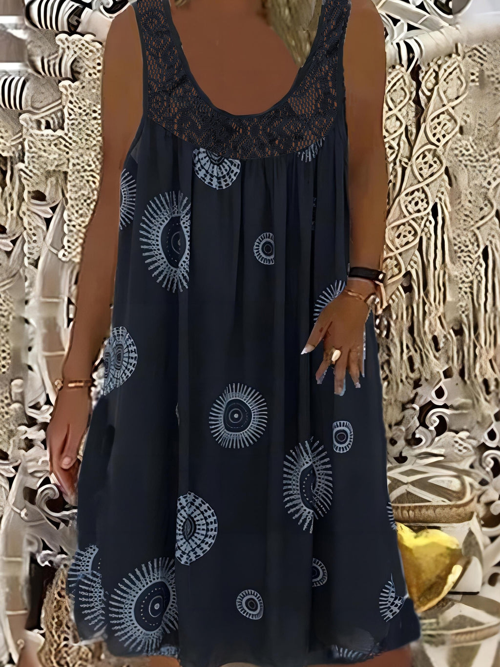 Women's Elegant Sleeveless A-Line Dress with Contrast Lace Hem & Geometric Print - Knee-Length Flared Skirt, Round Neck, Machine Washable, Plus Size Friendly for Casual & Semi-Formal Occasions, Lace Detailing, Comfortable Fit