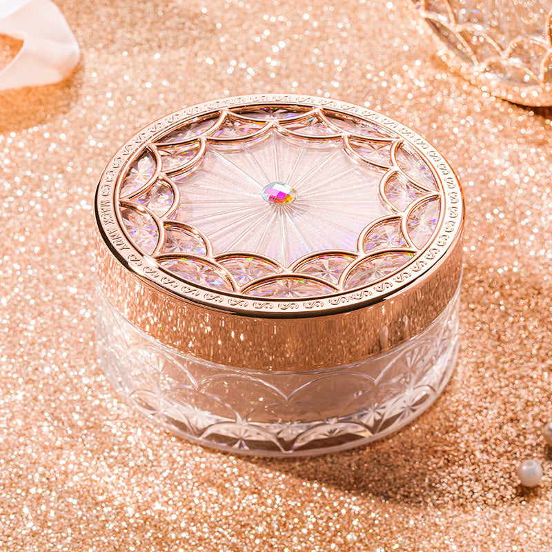 for MACK Andy Matte Finish Makeup Setting Powder – Smooth, Natural, Long-Lasting Coverage for All Skin Tones, Ivory to Rose, Lightweight & Oil-Control Compact with Intricate Design, Skin Brightening Product | Elegant Compac