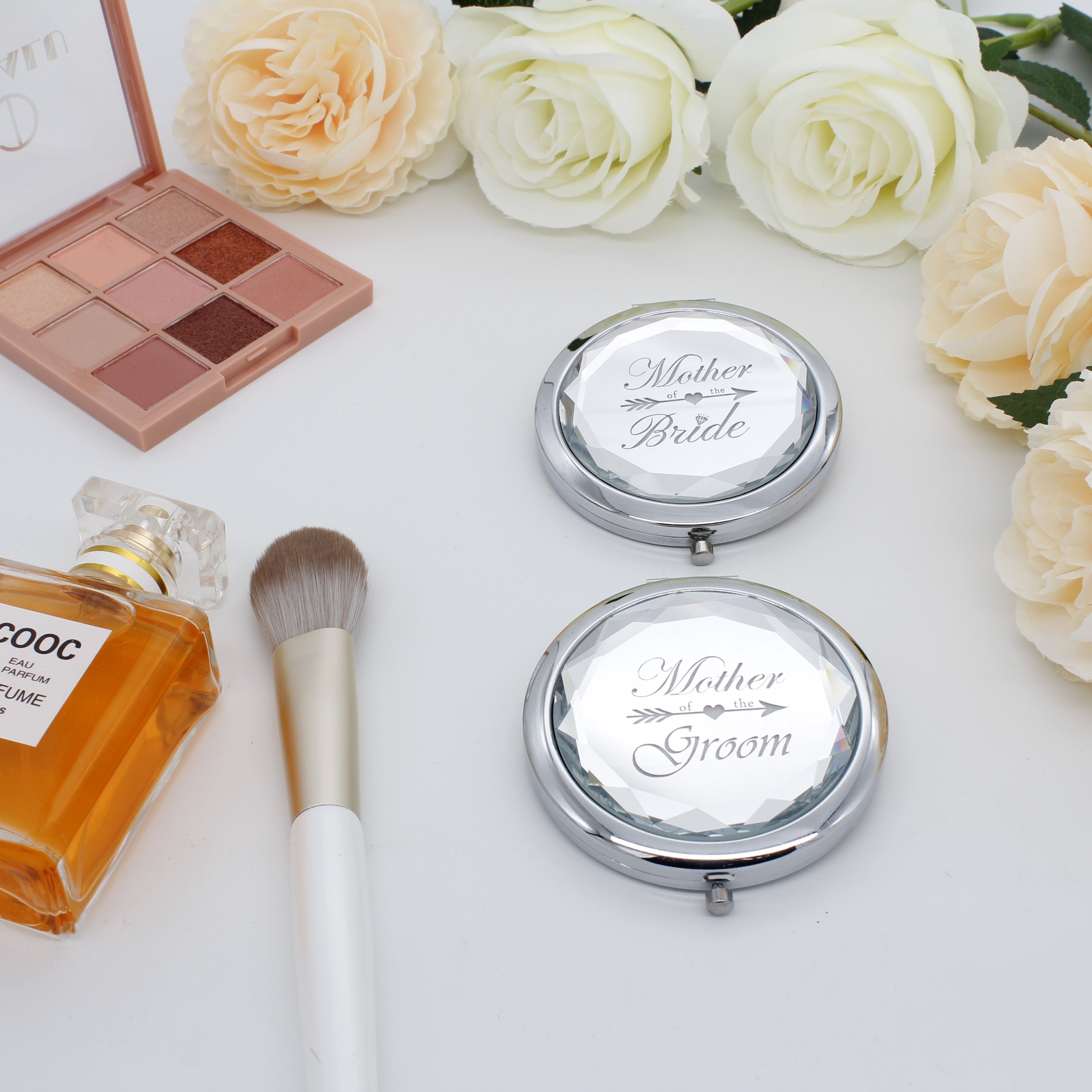 2pcs Portable Foldable Makeup Mirror With Stainless Steel Frame For Mother Of The Bride And Mother Of The Groom, Wedding Party Gift - Mother's Day Makeup Mirror