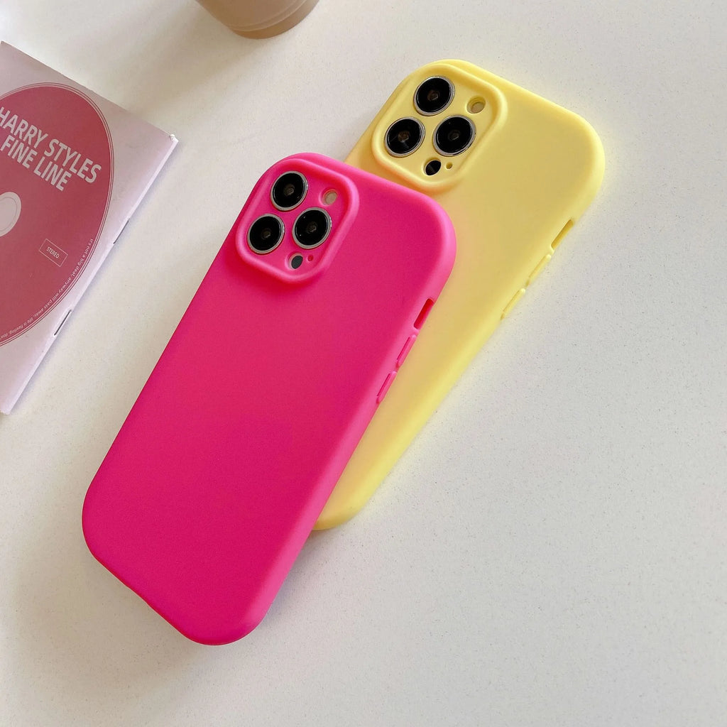 Customized Ultra-Thin Luxury Silicone TPU Mobile Phone Case for iPhone 17/16/15 Plus Full Coverage Protective Phone Accessories