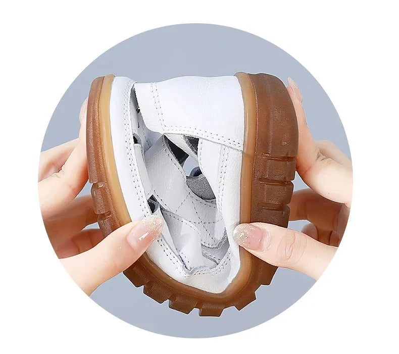 New Summer Women Sandals Ladies Roman Shoes Comfortable Flats Walking Slippers Covered Toe Beach Shoes Fashion White Shose