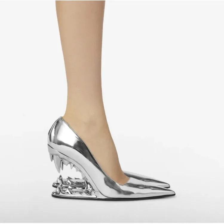 New Fashion Silver Gold Tiger Teeth Shaped High Heels Shose European American Runway Styles Banquet Wedding Bride Single Shoes