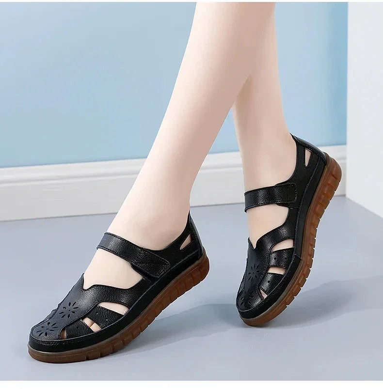 New Summer Women Sandals Ladies Roman Shoes Comfortable Flats Walking Slippers Covered Toe Beach Shoes Fashion White Shose