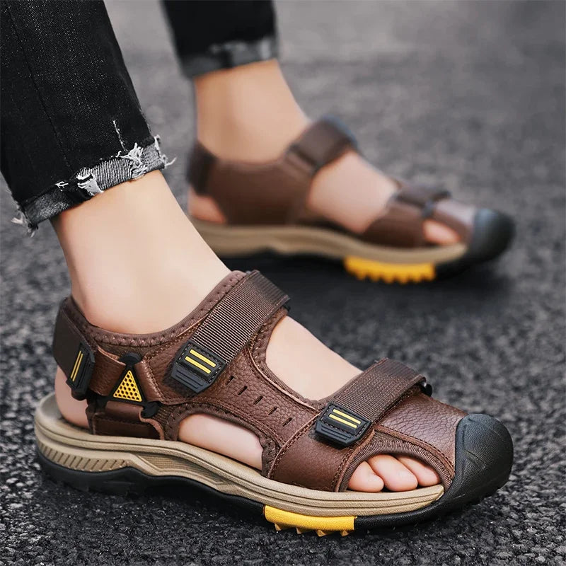 Summer Breathable Genuine Leather Men Sandals Waterproof Non-Slip Large Size flip flops Beach shose For Outdoor Anti-Collision