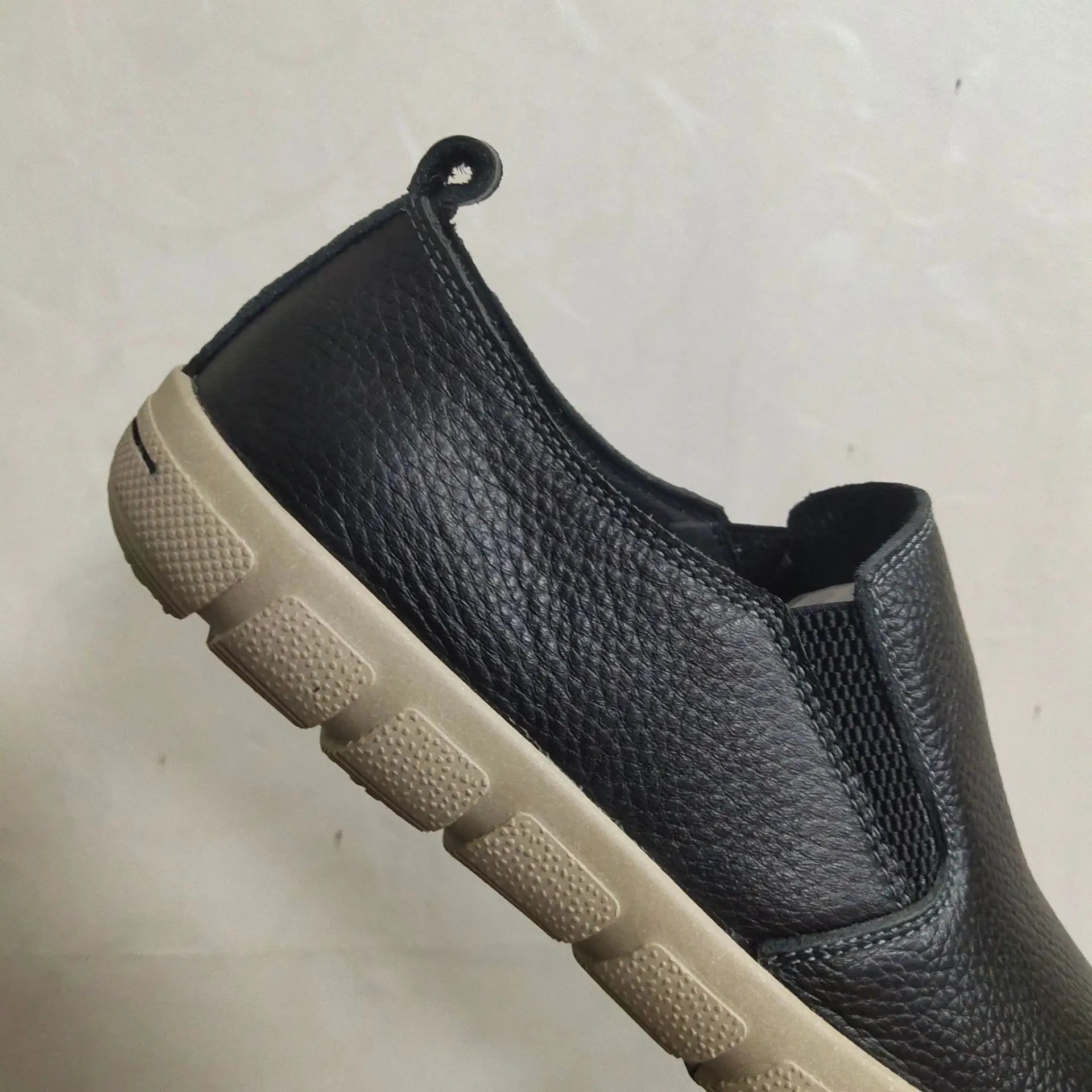 2025 Shoes Man 100% Genuine Leather Man Flat Shoes Casual Loafers Slip On Flats Shoes Moccasins Man Driving Shoes