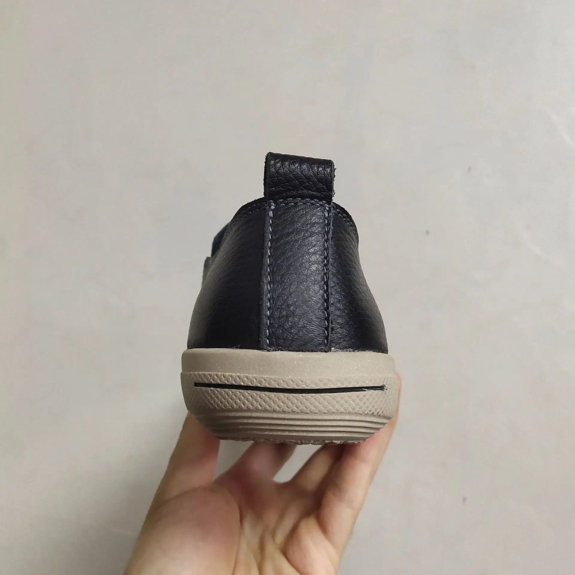 2025 Shoes Man 100% Genuine Leather Man Flat Shoes Casual Loafers Slip On Flats Shoes Moccasins Man Driving Shoes