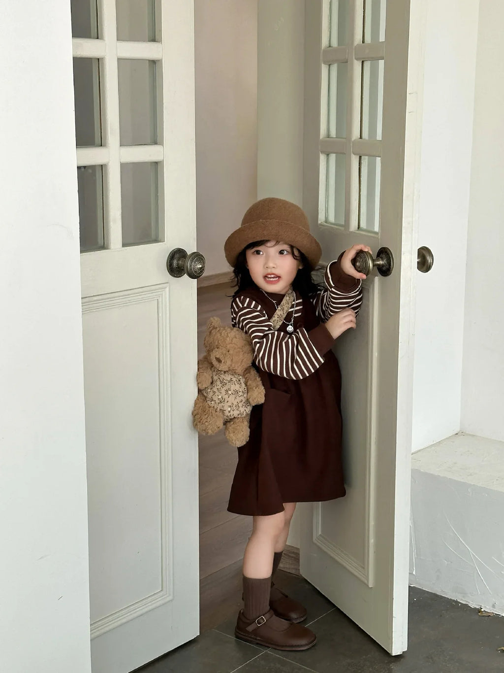 Clothing Suit Girls' Striped Long-Sleeved Sweater Plus Corduroy Vest Skirt  Autumn and Winter Clothing New Suit
