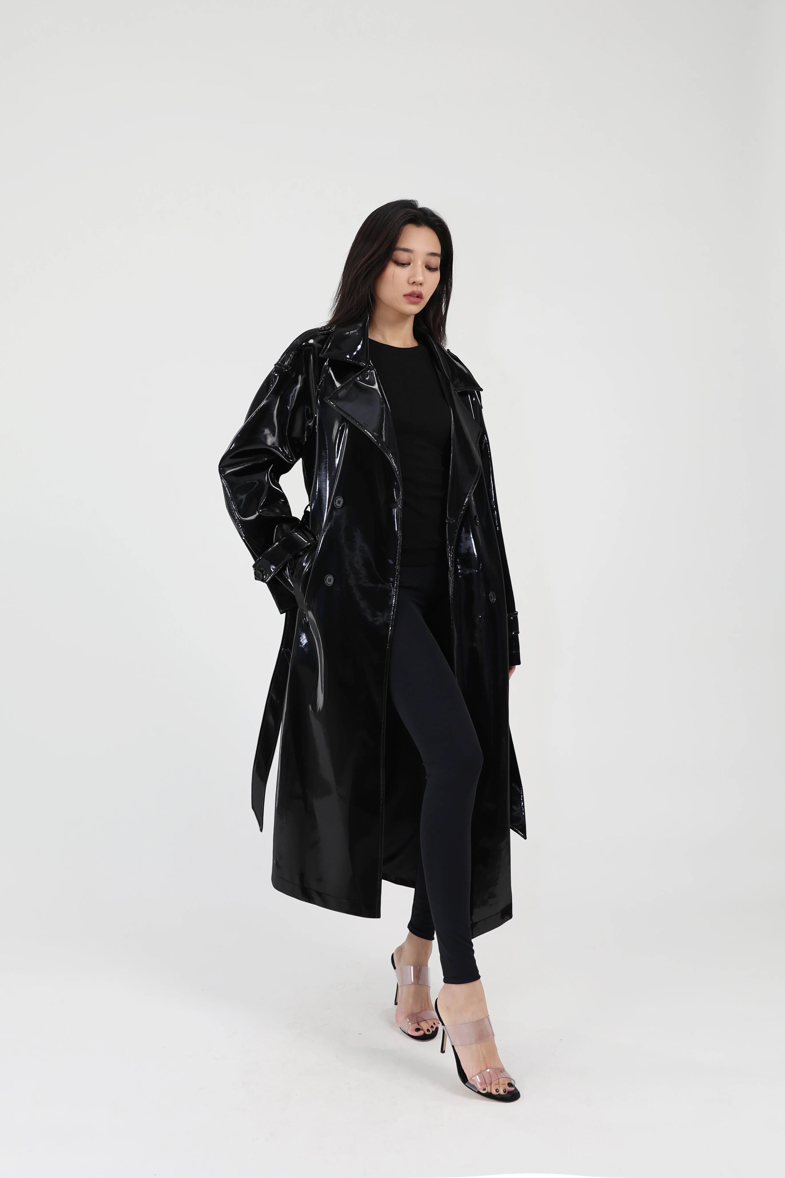 Lautaro Spring Autumn Long Shiny Reflective Patent Leather Trench Coat for Women Sashes Luxury Designer Runway European Fashion