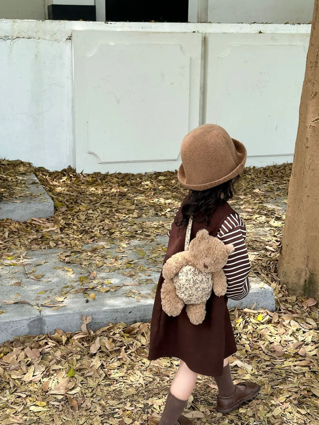 Clothing Suit Girls' Striped Long-Sleeved Sweater Plus Corduroy Vest Skirt  Autumn and Winter Clothing New Suit