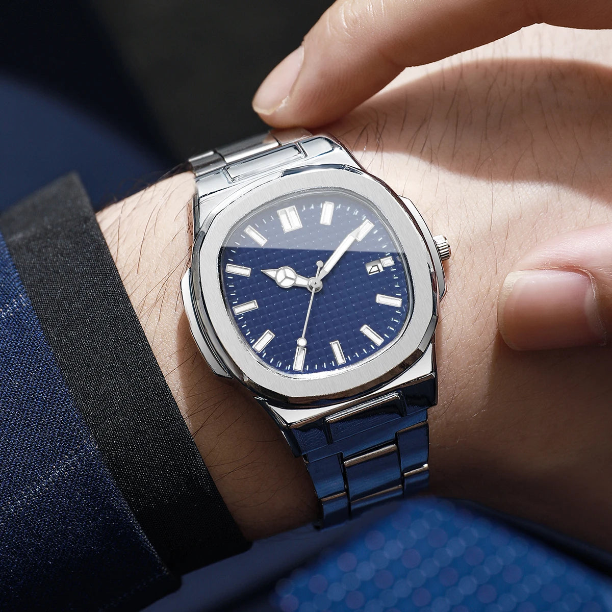 Fashion Square Men Business Watches Simple Calendar Quartz Watch for Mens Clock Reloj Hombre（Without Box）