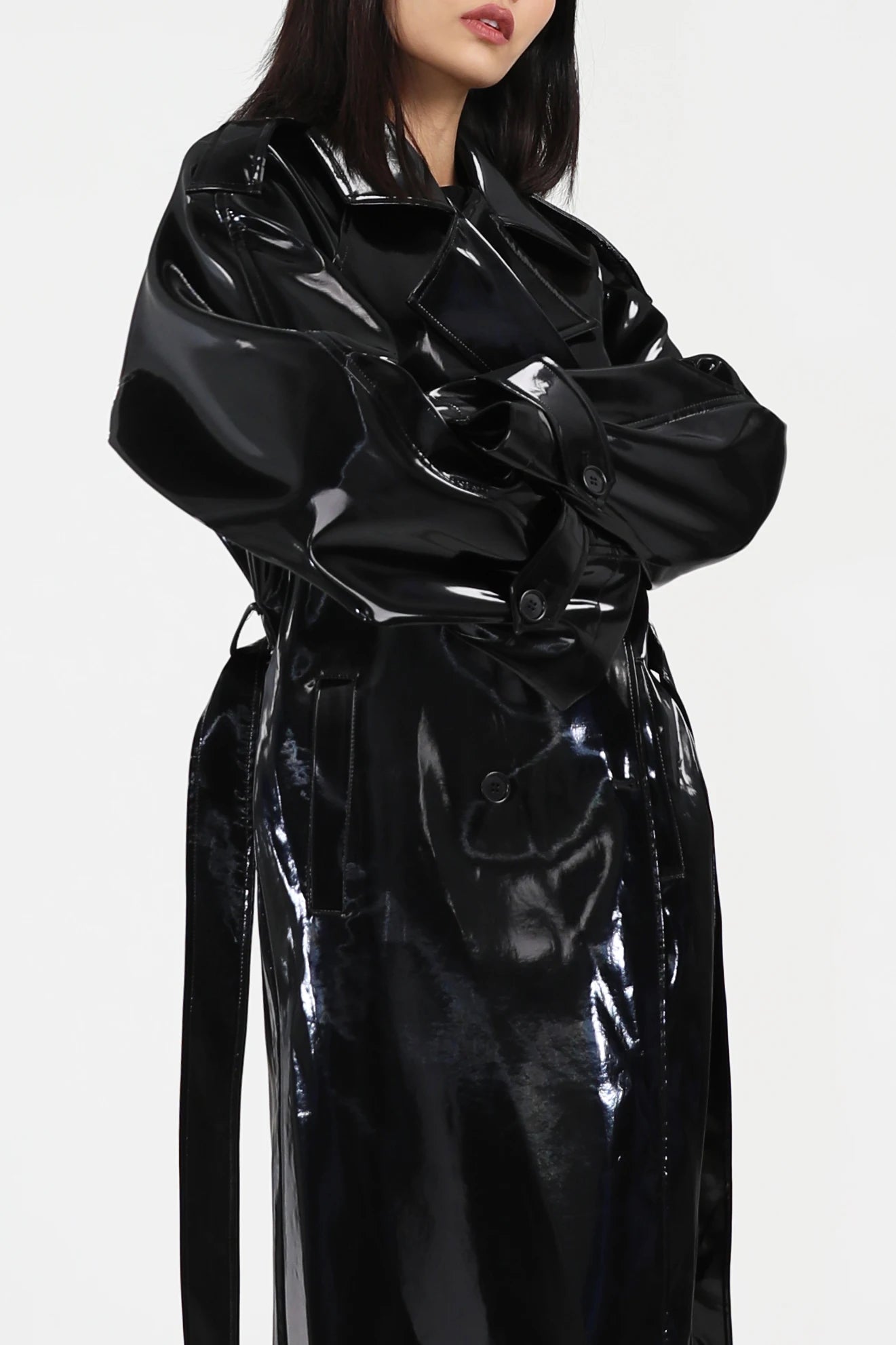 Lautaro Spring Autumn Long Shiny Reflective Patent Leather Trench Coat for Women Sashes Luxury Designer Runway European Fashion