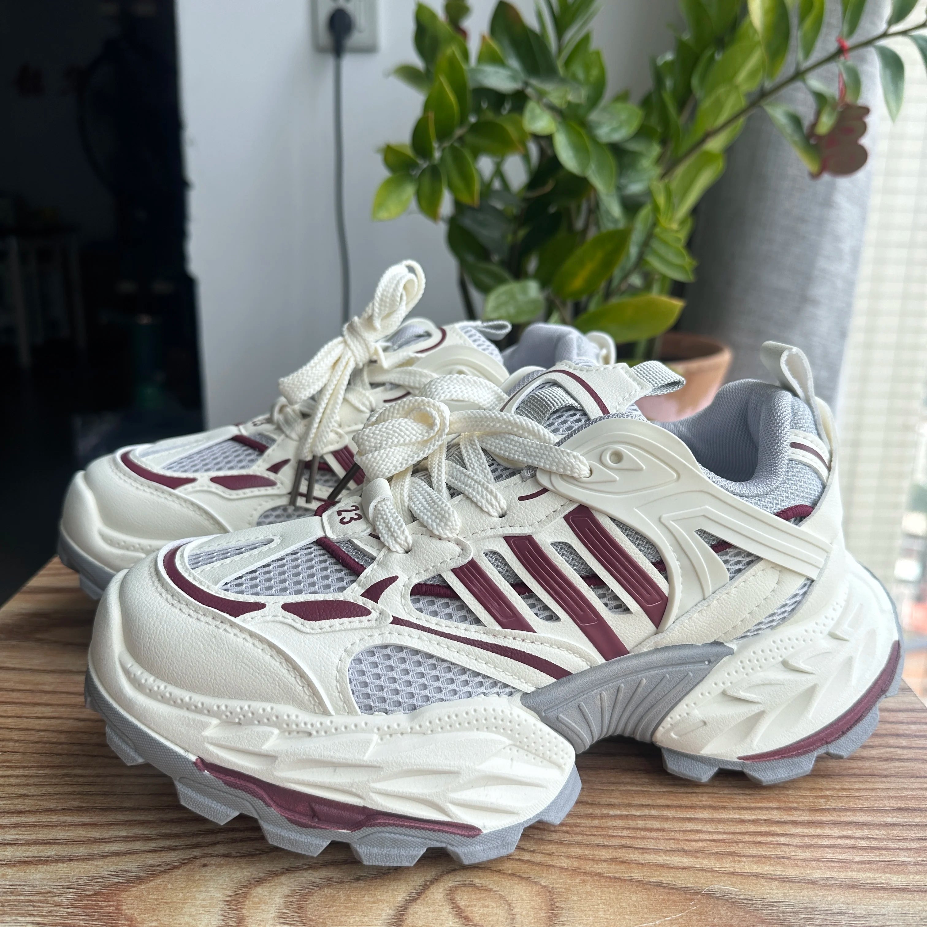 STRONGSHEN Men Running Shoes Ourdoor Jogging Trekking Sneakers Lace Up Mesh Athletic Shoes Comfortable Light Soft Sport Shose