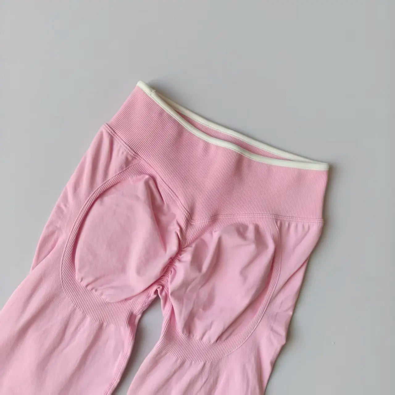 Seamless High Waist Yoga Pants Women Tummy Control Leggings Stretchy Soft Workout Running Leggings Comfortable Gym Sports Tights