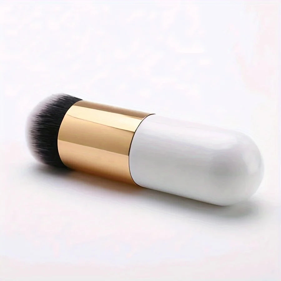 Professional Makeup Brush - Soft and dense nylon bristles, ergonomic ABS handle, suitable for foundation, blush.