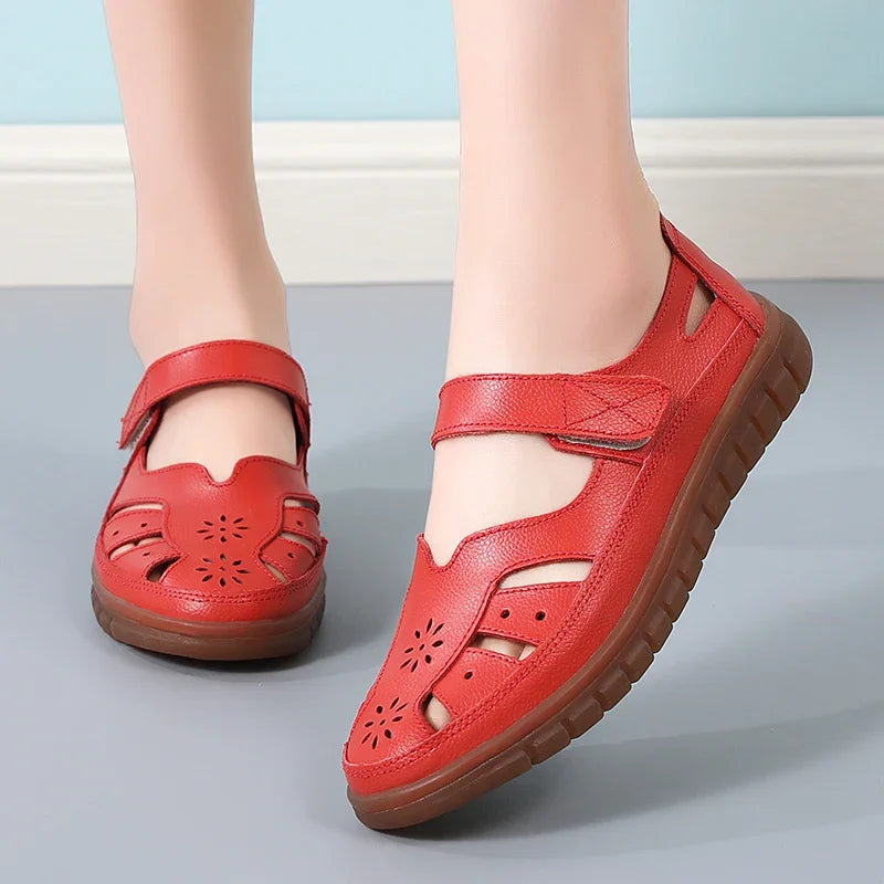 New Summer Women Sandals Ladies Roman Shoes Comfortable Flats Walking Slippers Covered Toe Beach Shoes Fashion White Shose