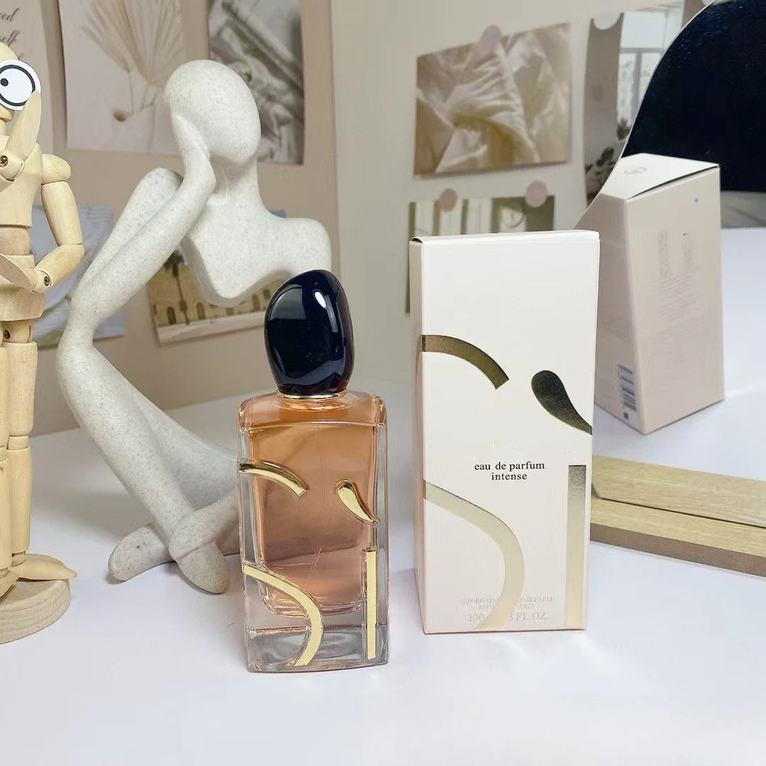 Luxury Eau de Parfum for Women, Elegant Floral Bouquet Scent, Long-Lasting Date Night Perfume