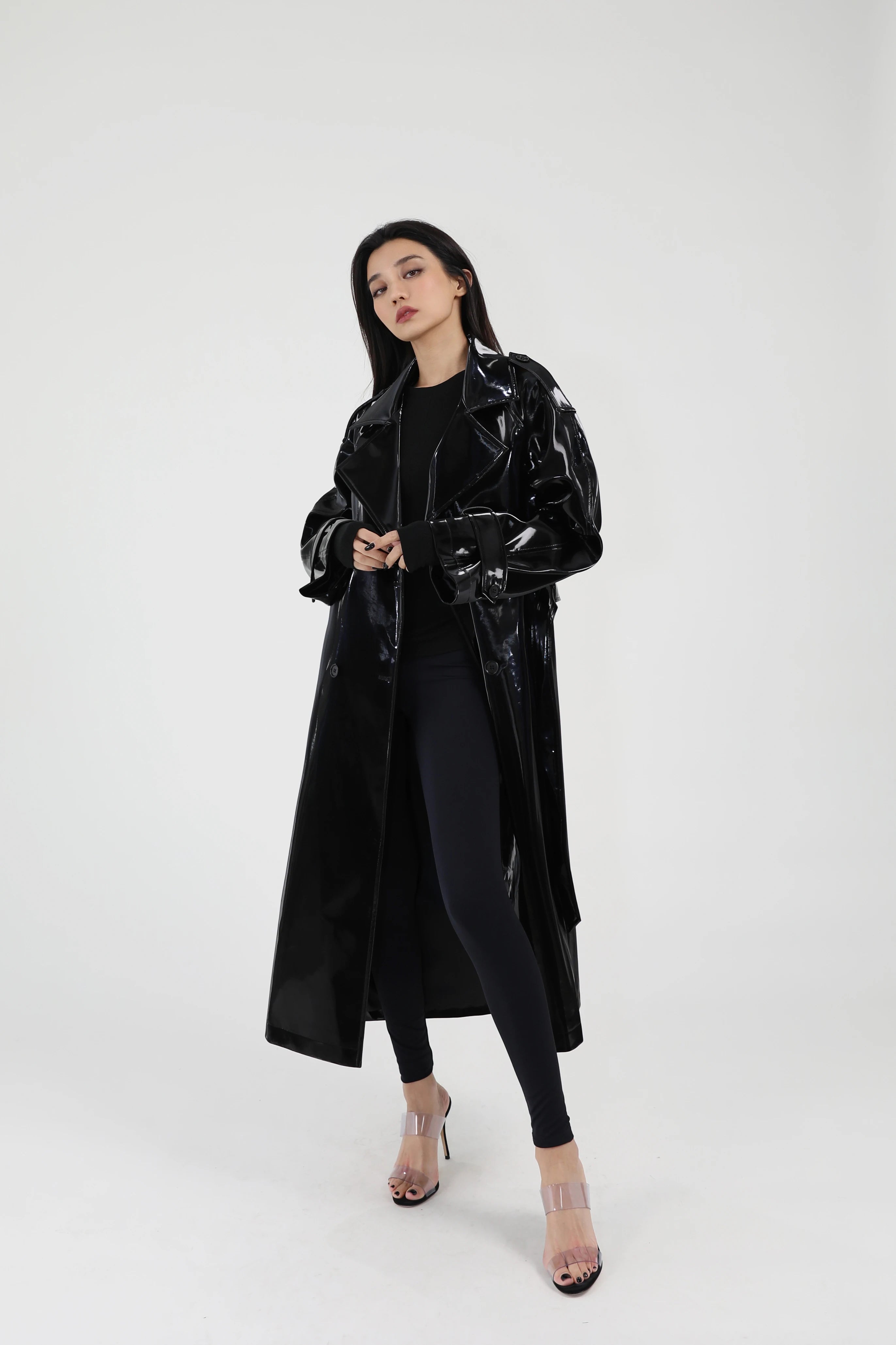 Lautaro Spring Autumn Long Shiny Reflective Patent Leather Trench Coat for Women Sashes Luxury Designer Runway European Fashion