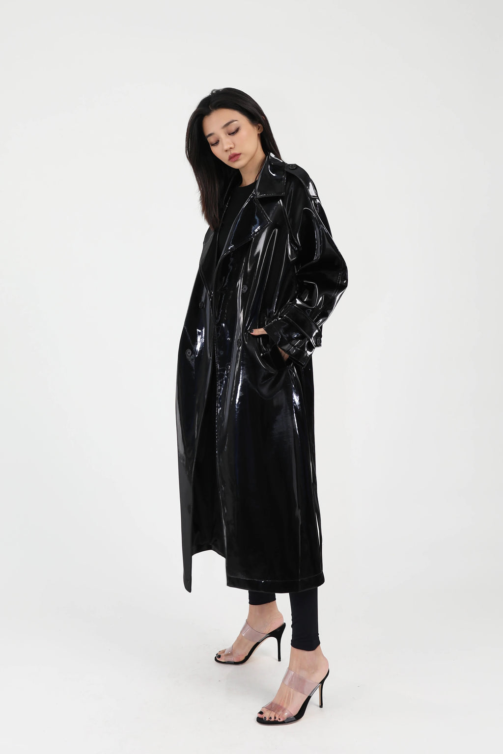 Lautaro Spring Autumn Long Shiny Reflective Patent Leather Trench Coat for Women Sashes Luxury Designer Runway European Fashion
