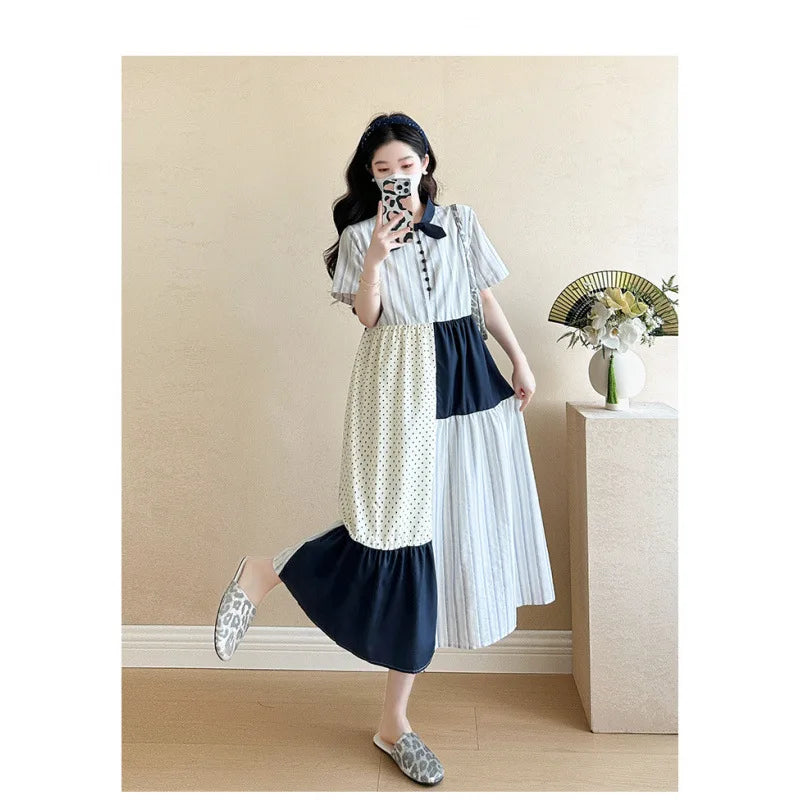 Umstandsmode Sommer 2025: Modisches Kleid, das Persönlichkeit und Temperament unterstreicht, schlank macht und jünger aussehen lässt.