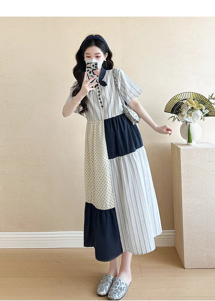 Umstandsmode Sommer 2025: Modisches Kleid, das Persönlichkeit und Temperament unterstreicht, schlank macht und jünger aussehen lässt.