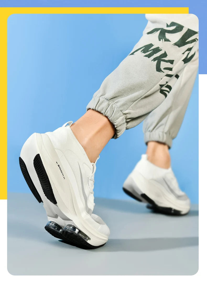 2025 New Running Shoes Woman Trainer Race Breathable Couple Tenis Shose Unisex Sneakers FashionMen Sneakers