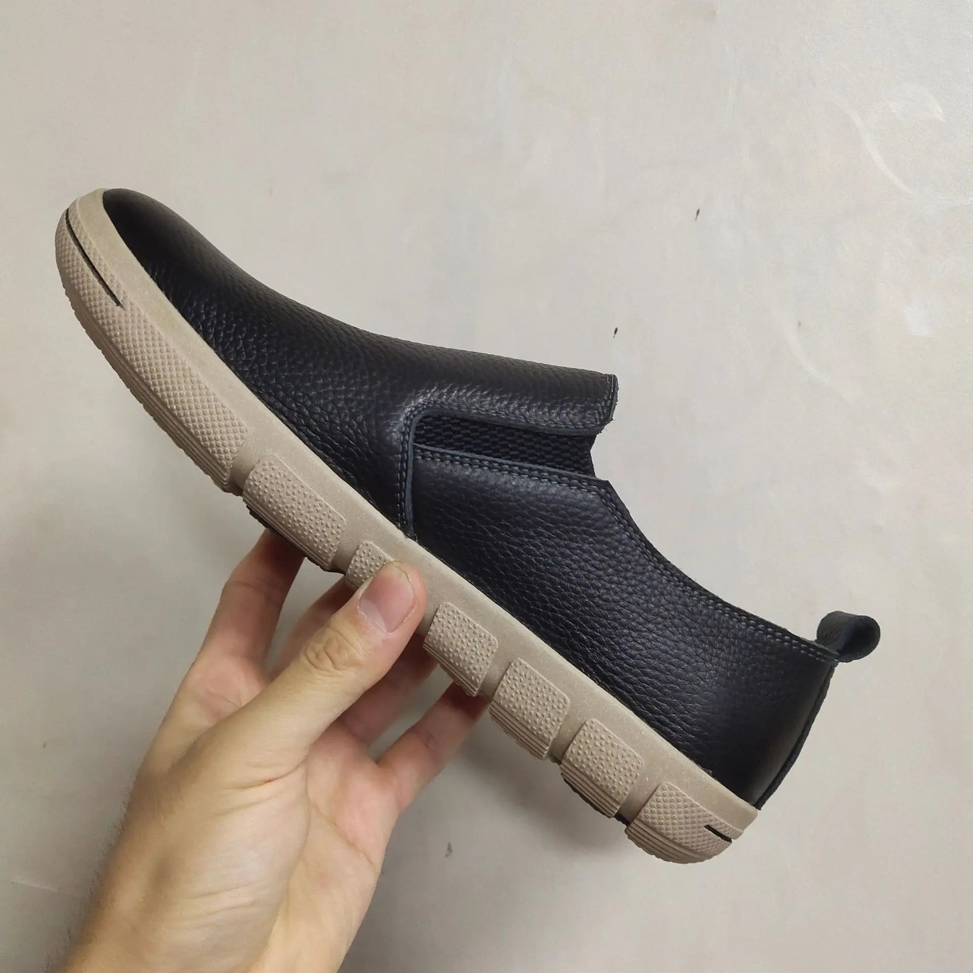 2025 Shoes Man 100% Genuine Leather Man Flat Shoes Casual Loafers Slip On Flats Shoes Moccasins Man Driving Shoes
