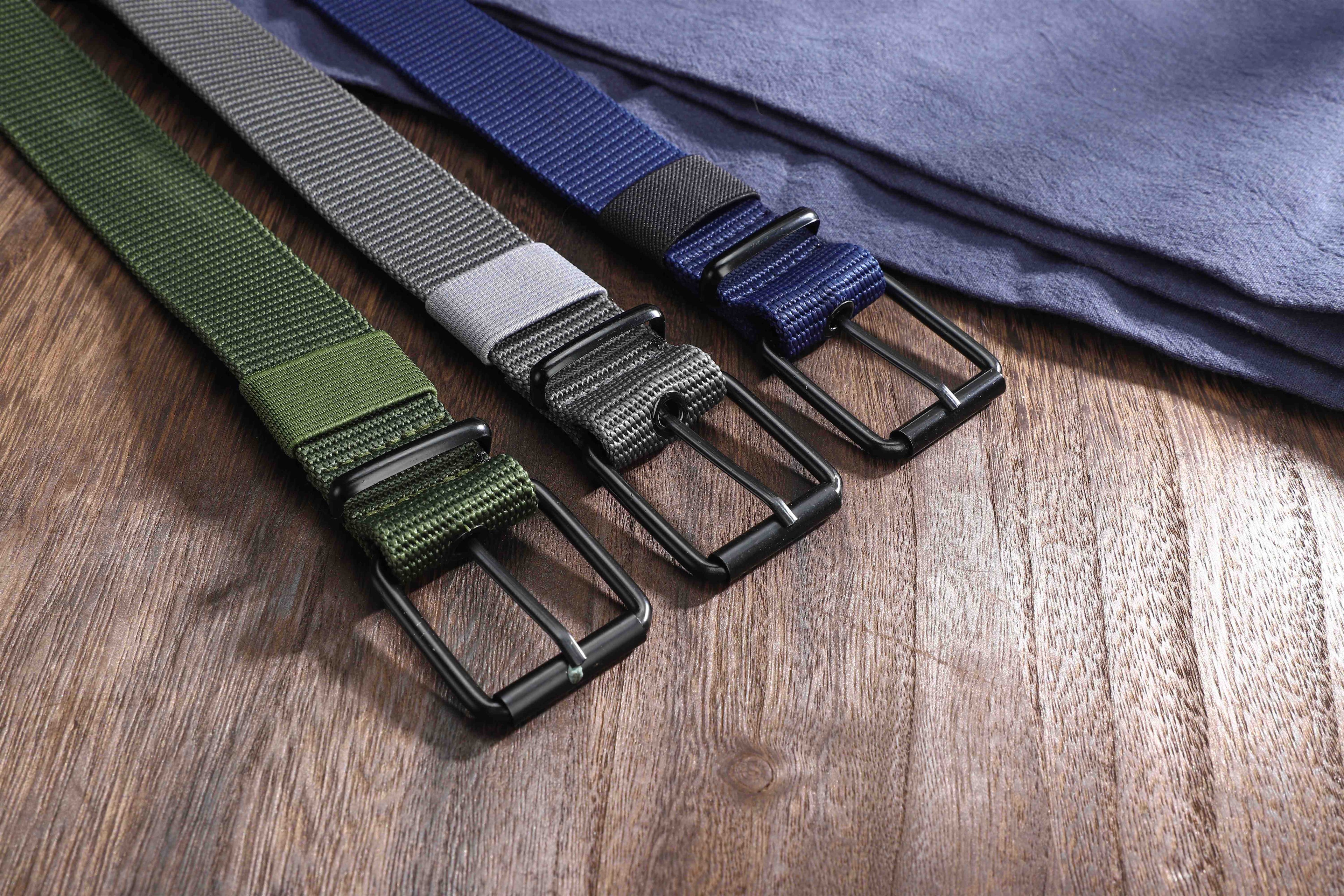 Men's perforated canvas belt with needle buckle, student youth Korean version, versatile denim belt, extended Women's trendy