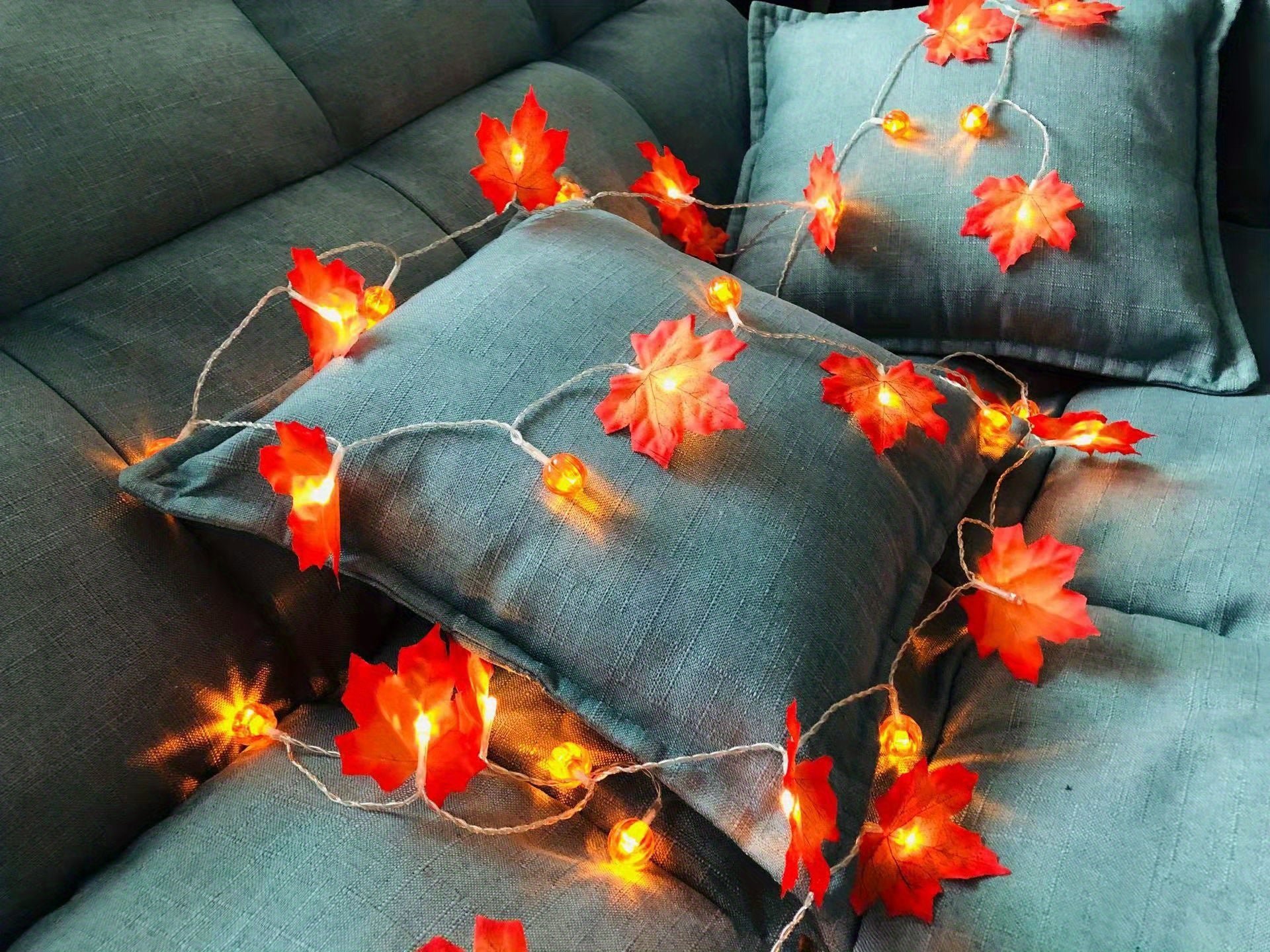 1pc Maple Leaf LED Fairy Lights - Warm White/Cool Yellow/Red Glow, -in-Free -Free Switch-Controlled / String Lights for Stair Railings, Fence, Party, Thanksgiving, Halloween, Fall & Autumn Tree Decorations (Plastic