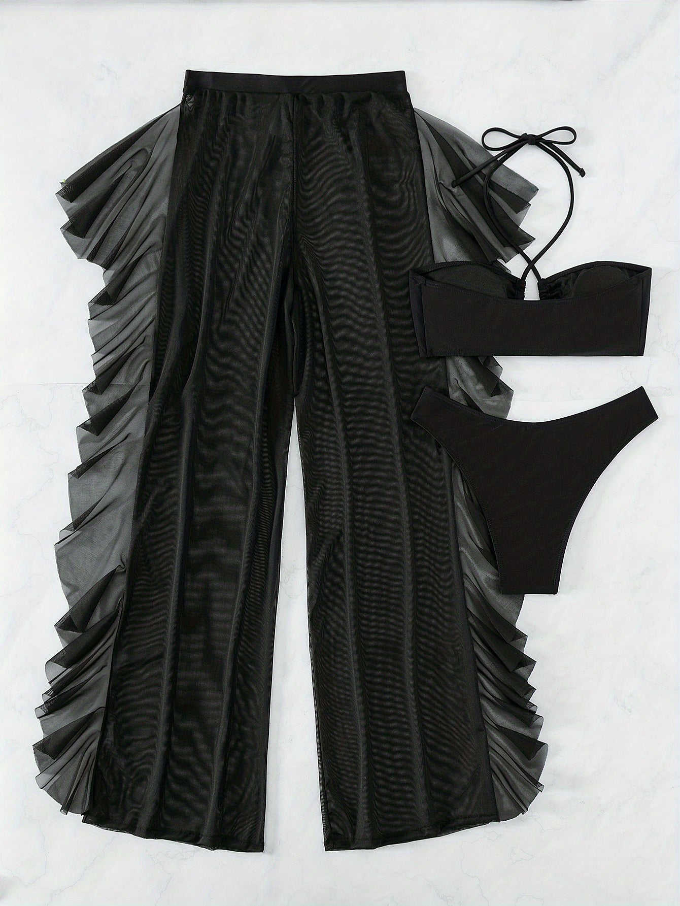 Dreiteiliger Bikini-Badeanzug für Damen: Dreiteiliger Badeanzug aus schwarzem, sexy, halbtransparentem Mesh mit gerafftem, gekreuztem Bund und Höschen.