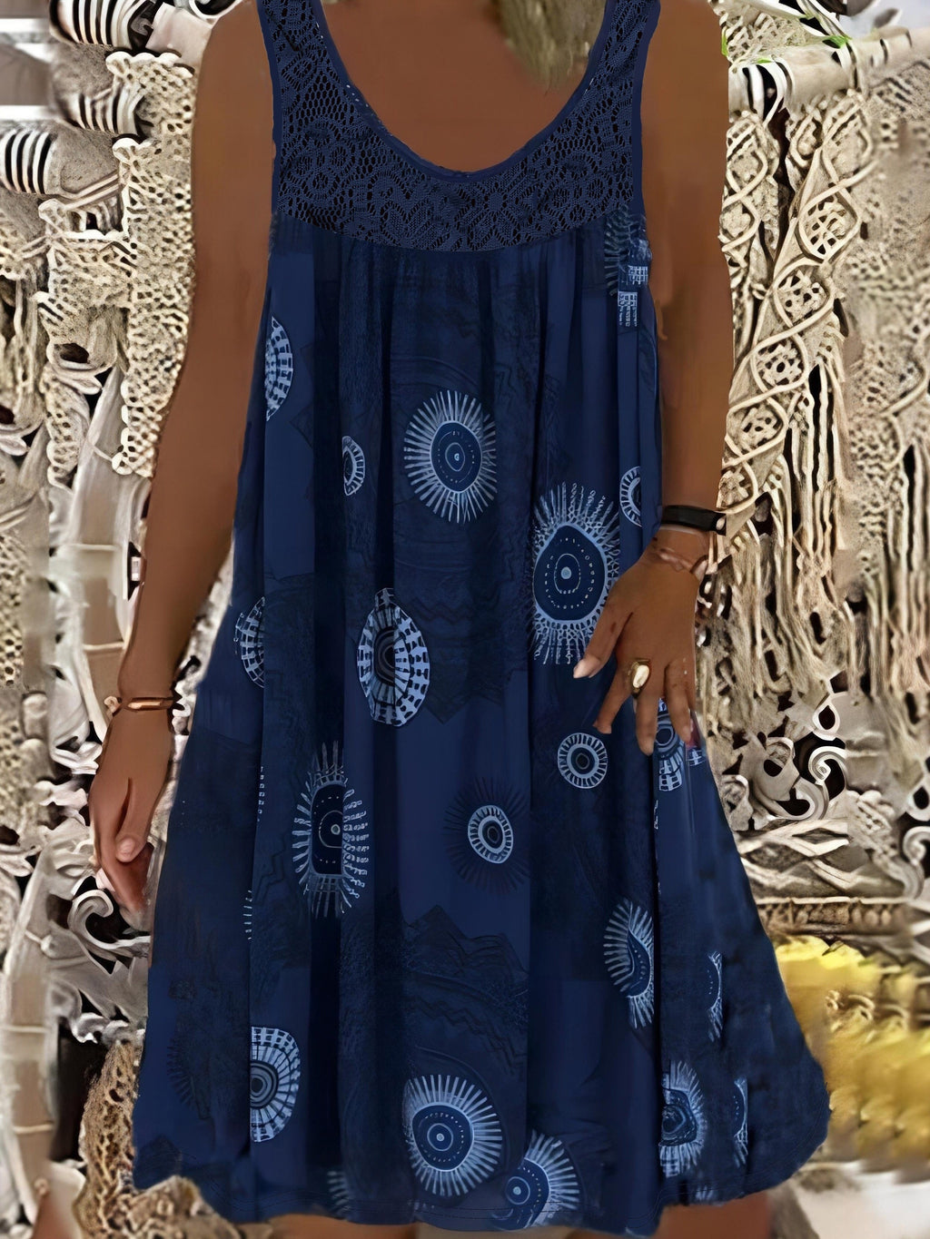 Women's Elegant Sleeveless A-Line Dress with Contrast Lace Hem & Geometric Print - Knee-Length Flared Skirt, Round Neck, Machine Washable, Plus Size Friendly for Casual & Semi-Formal Occasions, Lace Detailing, Comfortable Fit