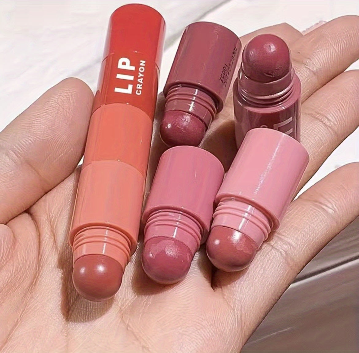 4-in-1 Matte Waterproof Velvet Long Lasting Multicolor Lipstick - Makeup Lips with Creamy Texture, Travel-Friendly Design, and Perfect Gift for Ladies on Valentine's Day