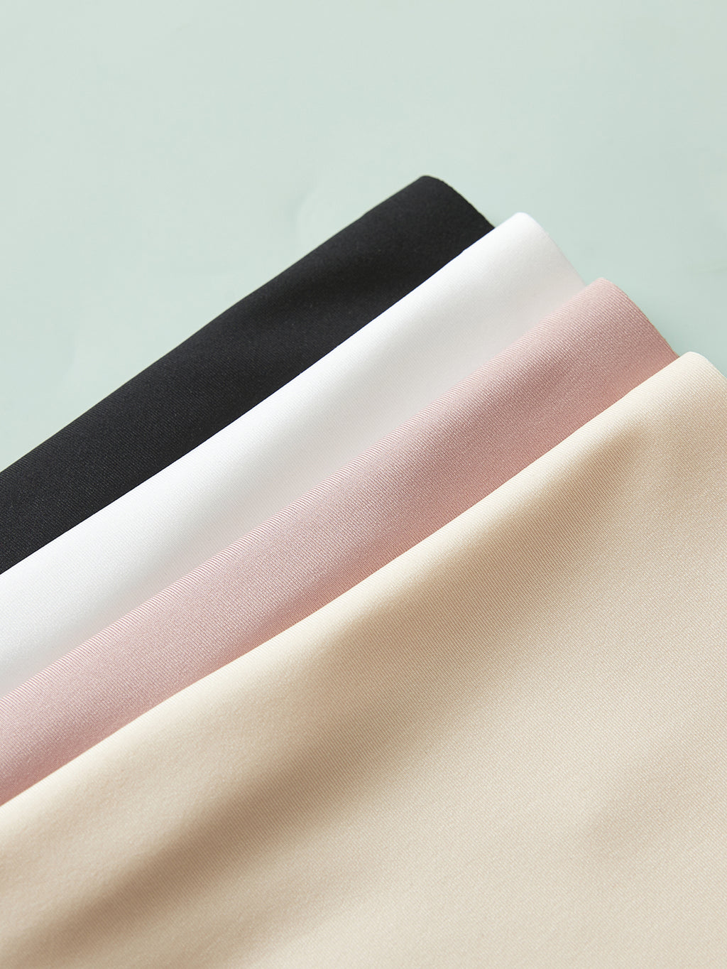 4 Pack Women's Plus Size High Rise Solid Seamless Panties - Medium Stretch, Elegant Design - For Women Seeking Comfort & Support - Perfect for Everyday Wear