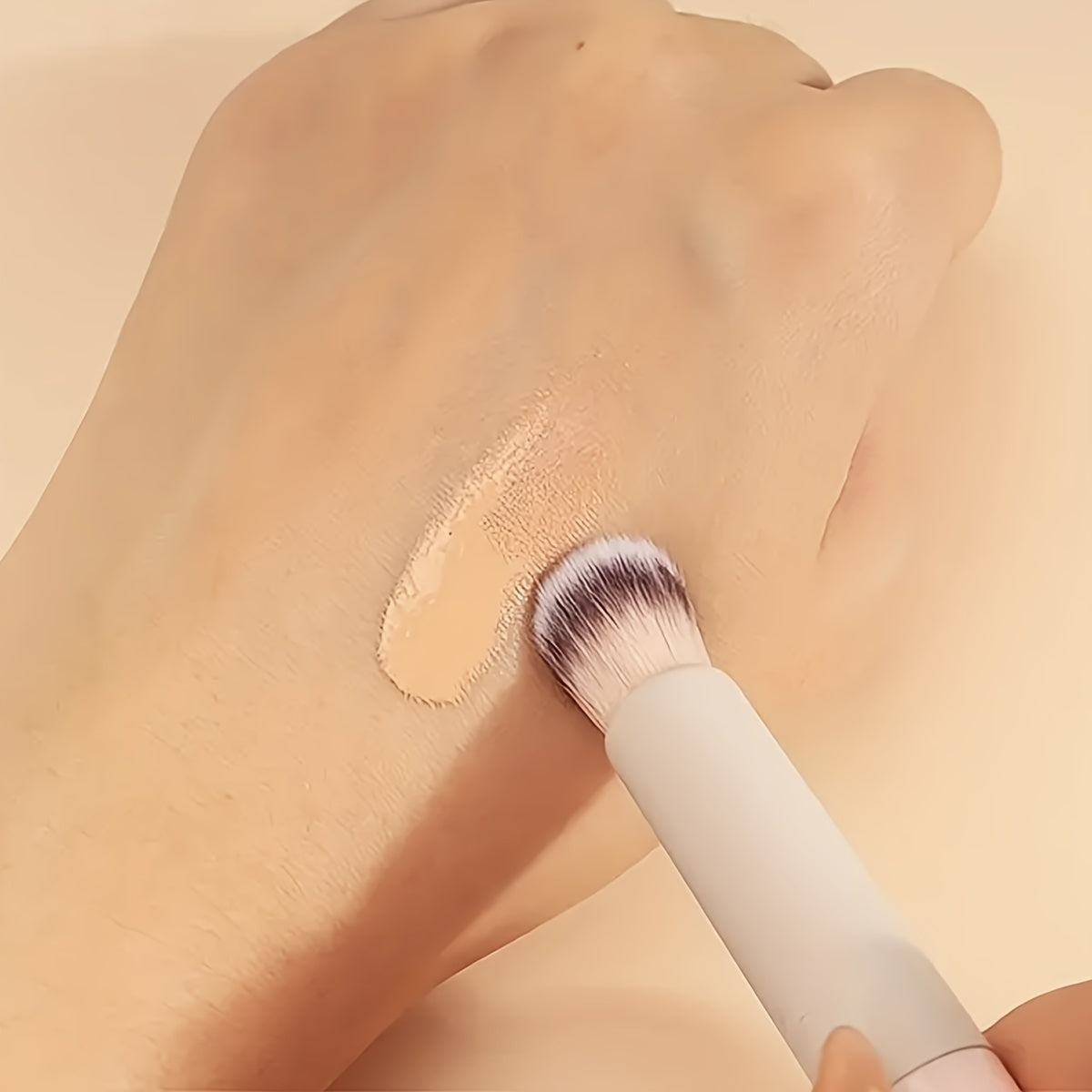 Concealer Brush Under Eye Mini Angled Flat Top Kabuki Nose Contour Brush For Concealing Blending Setting Buffing With Powder Liquid Cream Cosmetic Pro Small Makeup Foundation Brushes 270, 1pc