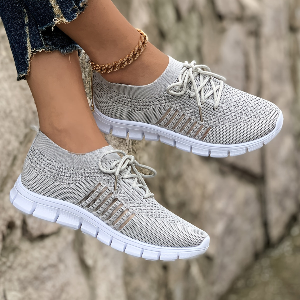 Women's Lightweight Knit Sneakers, Breathable Low-Top Lace-Up Casual Running Footwear, Fabric Upper and PU Cover Sole, Vibrant Color Sneakers, Versatile Running Shoes