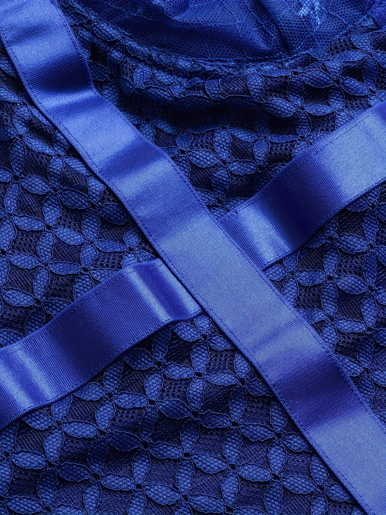 Plus Size Sexy Costumes, Women's Plus Contrast Lace Mesh O-ring Chain Sheer Halter Slips