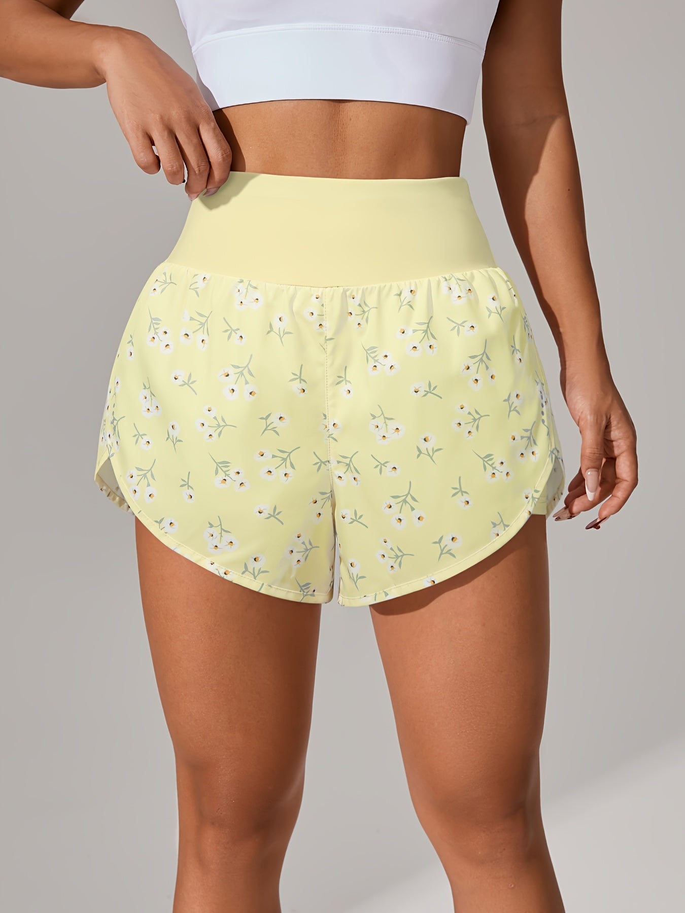 [Yoga Activewear] Women's Light Blue Yoga Shorts - Casual & Loose-Fit, High-Waisted with Ruffle Detail, Stretchy Polyester-Elastane Blend, Machine Washable, Perfect for Spring/Summer/Fall